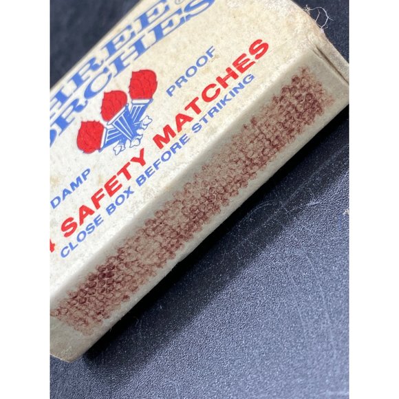 Vintage Three Torches Damp Proof Matches Matchbox - Picture 12 of 12